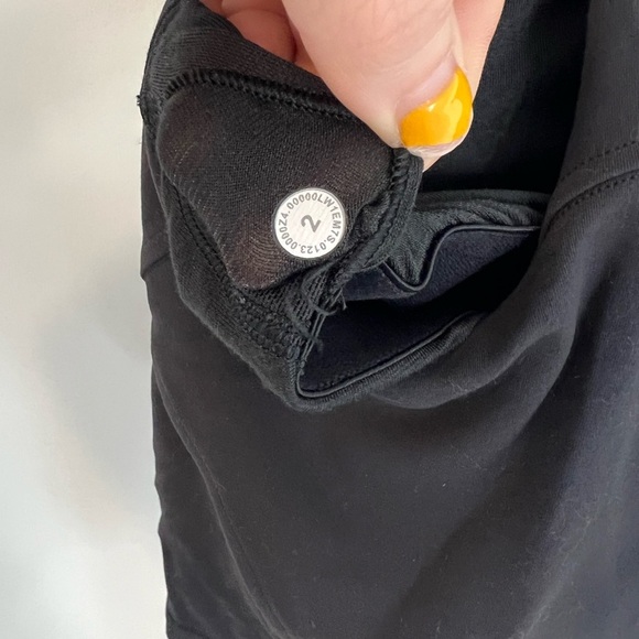 Lululemon Wunder Train Racerback Tank Top Black size 2 - Picture 12 of 13